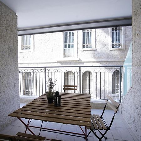 Harav Kuk Modern Apartment By Nimizz Ierusalim Exterior foto
