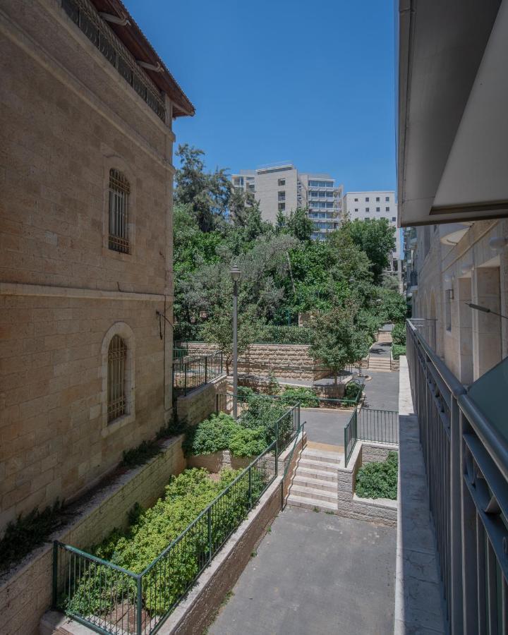 Harav Kuk Modern Apartment By Nimizz Ierusalim Exterior foto