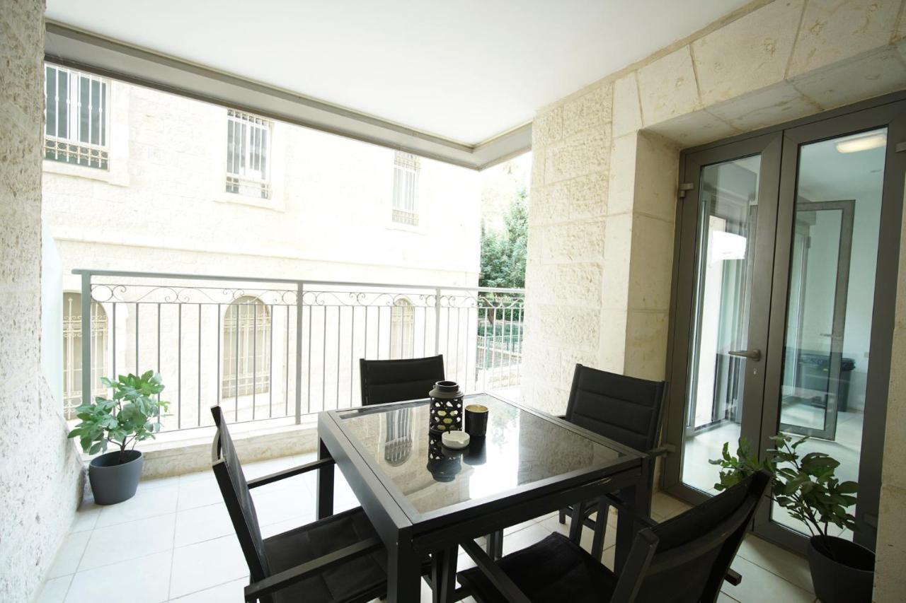 Harav Kuk Modern Apartment By Nimizz Ierusalim Exterior foto