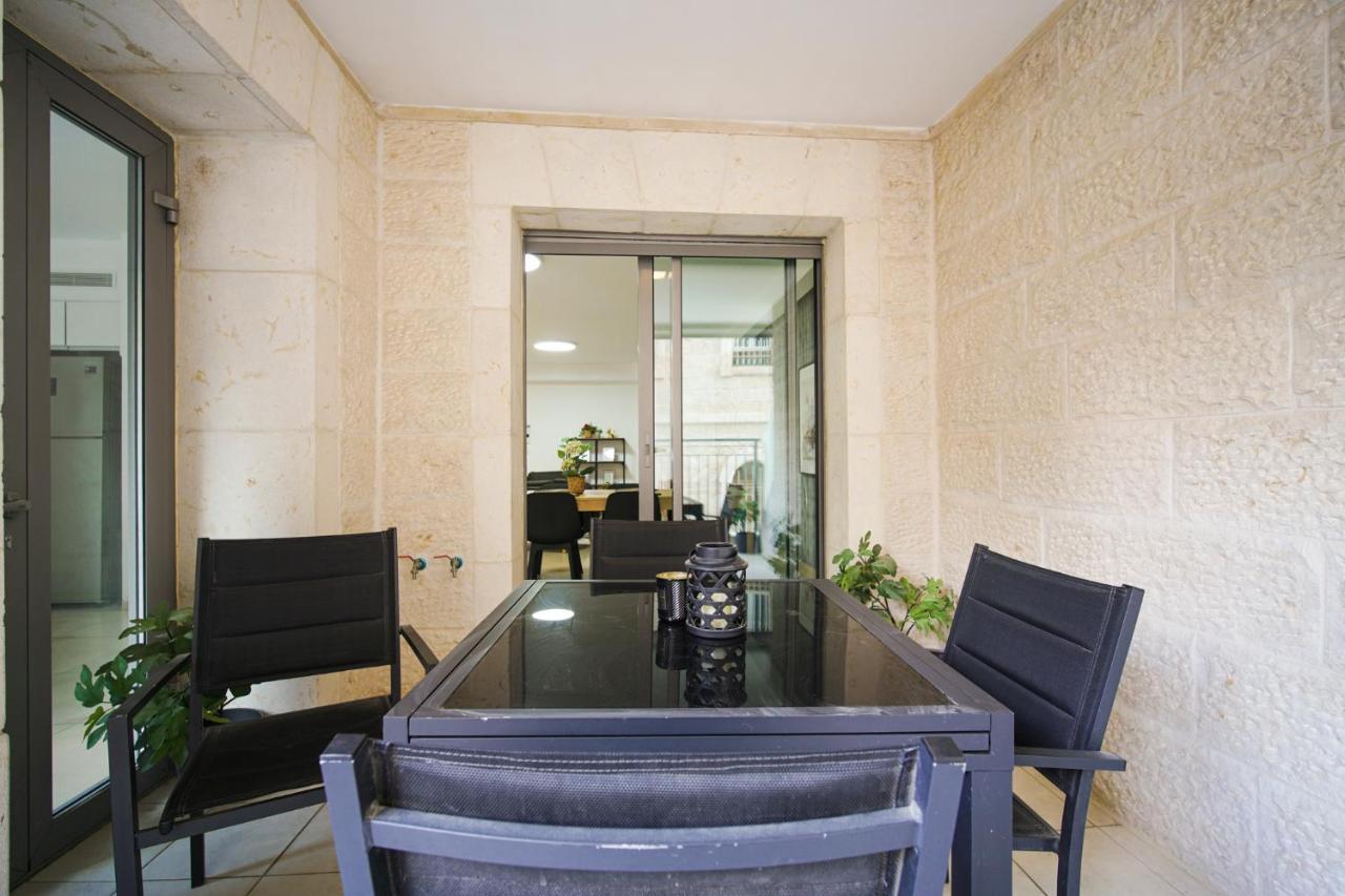 Harav Kuk Modern Apartment By Nimizz Ierusalim Exterior foto